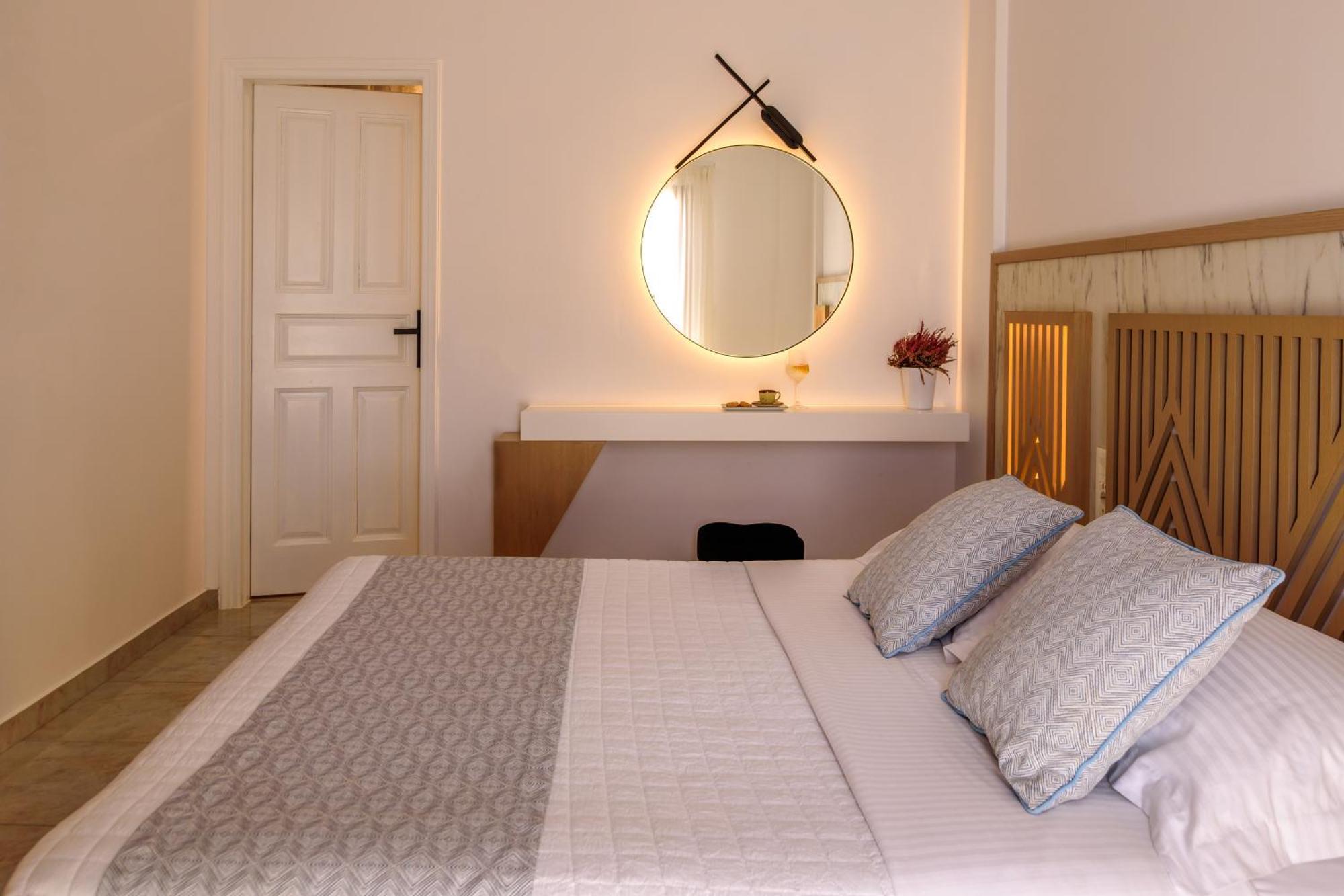 Astir Thira Hotel Fira (Santorini) Exterior foto