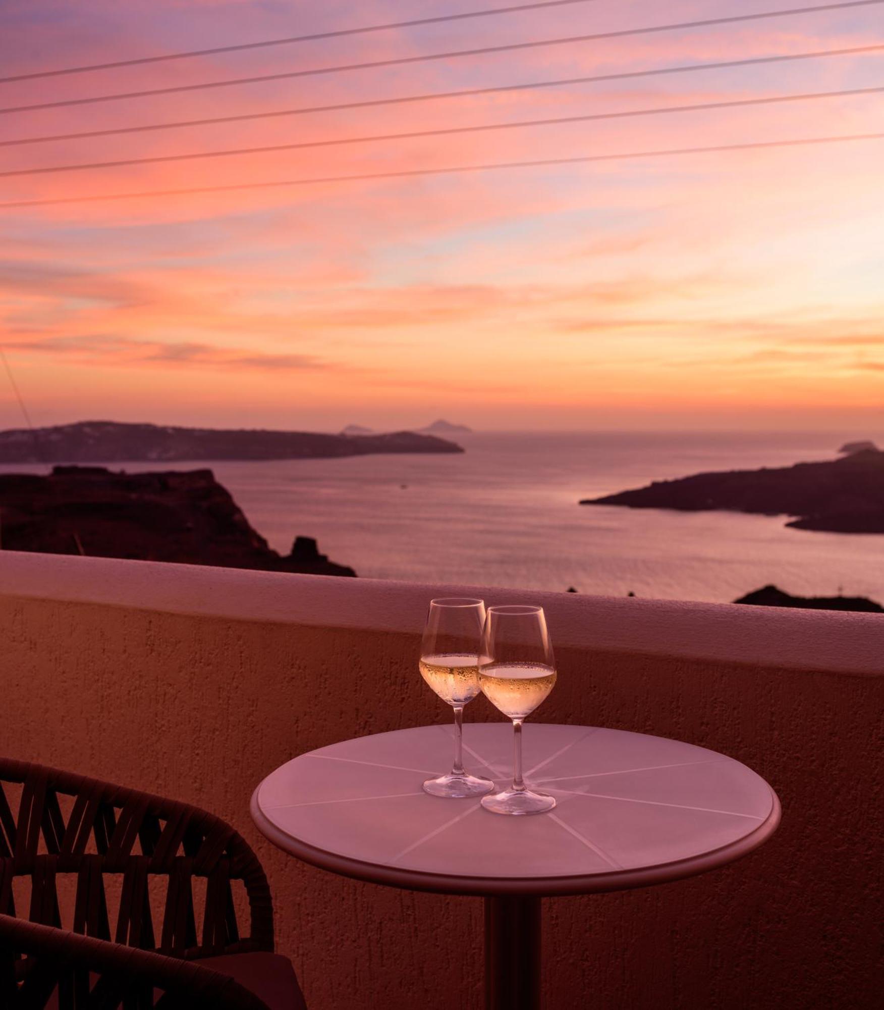 Astir Thira Hotel Fira (Santorini) Exterior foto
